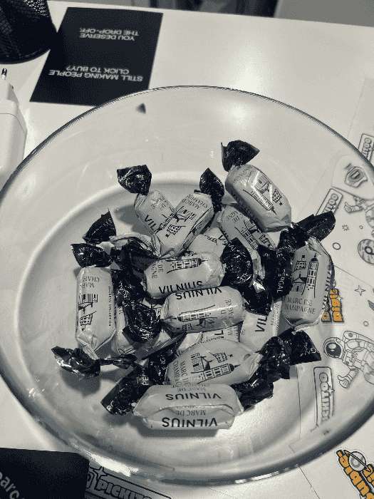 Vilnius champagne candy