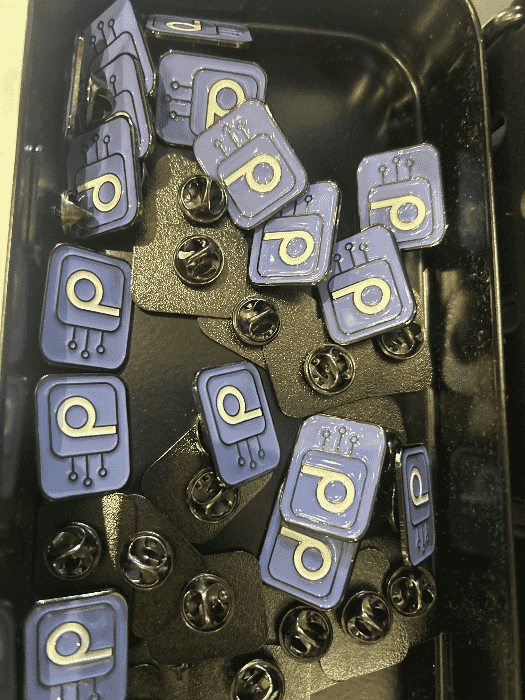 Pickitoo pins