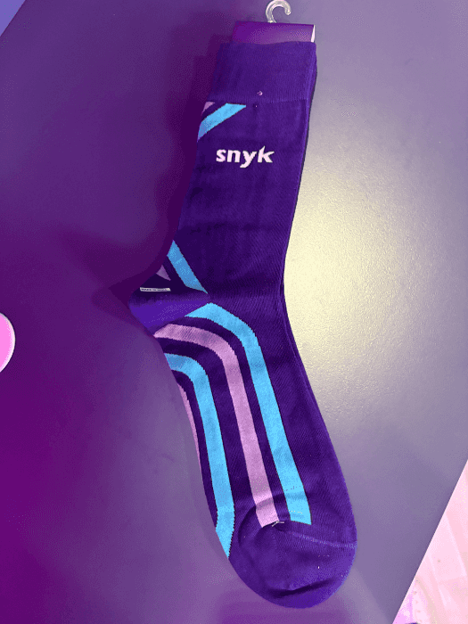 Snyk stripe socks